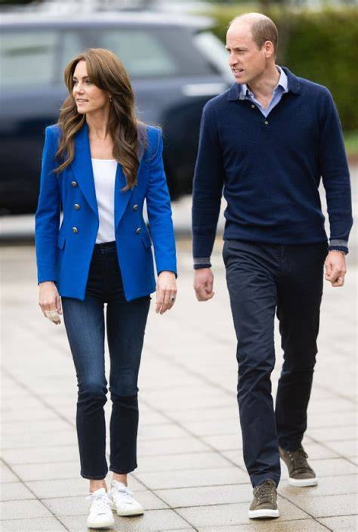 How tall are Kate Middleton, Meghan Markle and other royals in feet?