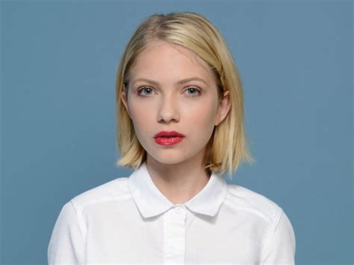 Tavi Gevinson CBS News